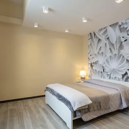 Guest house Le Stanze Di Carla! Bagno Privato, Cucina In Comune Florence